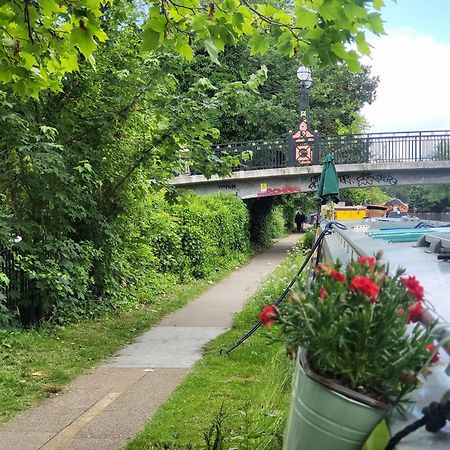 Hotel Comfy Canal Boat In Little Venice For Family & Friends Londra Esterno foto