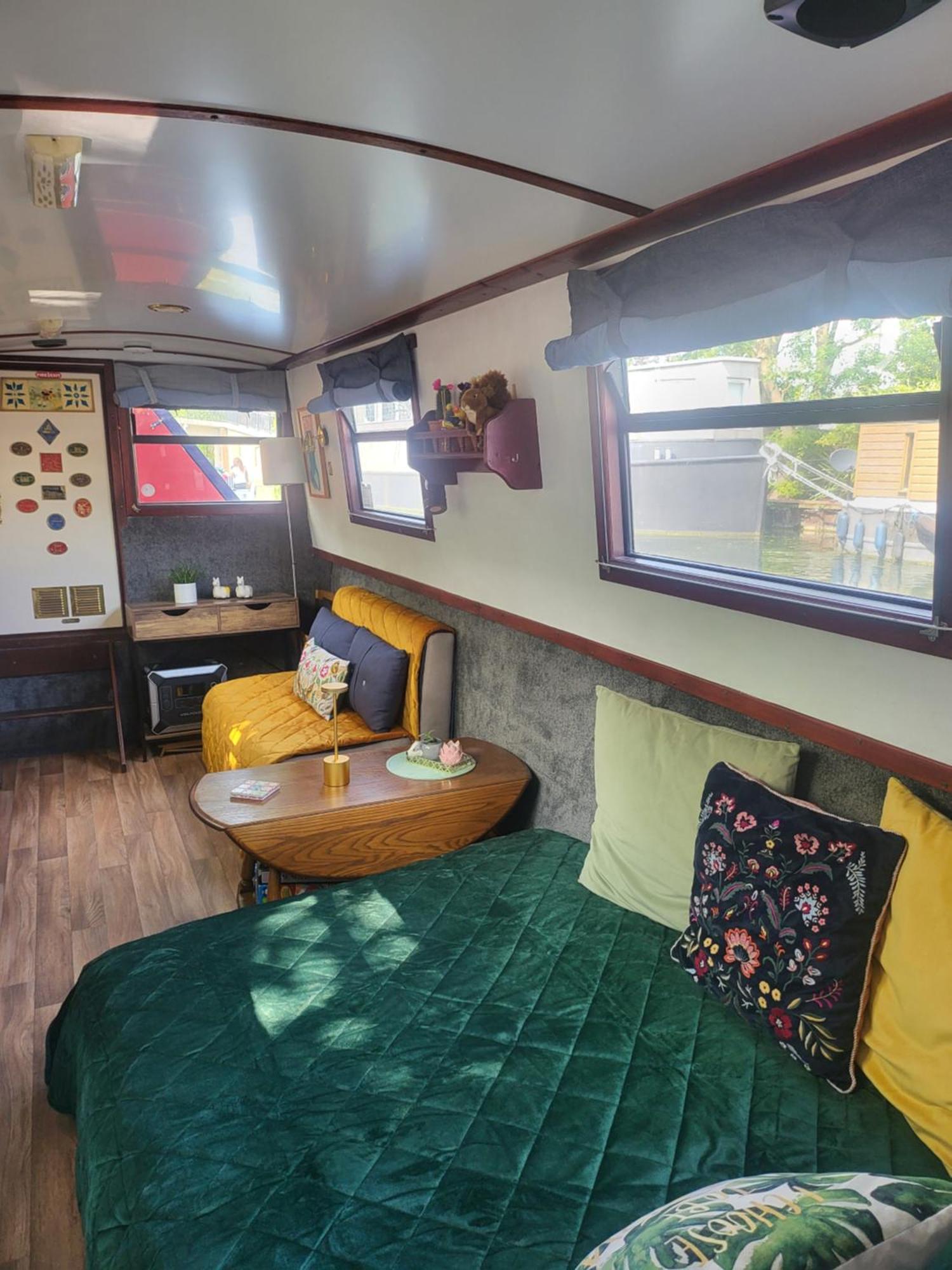 Hotel Comfy Canal Boat In Little Venice For Family & Friends Londra Esterno foto