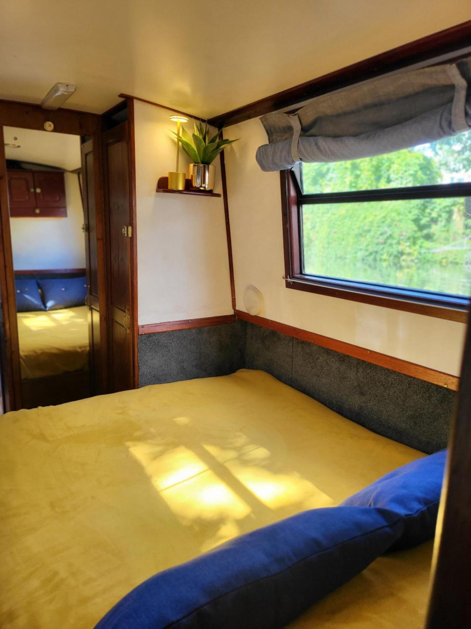 Hotel Comfy Canal Boat In Little Venice For Family & Friends Londra Esterno foto