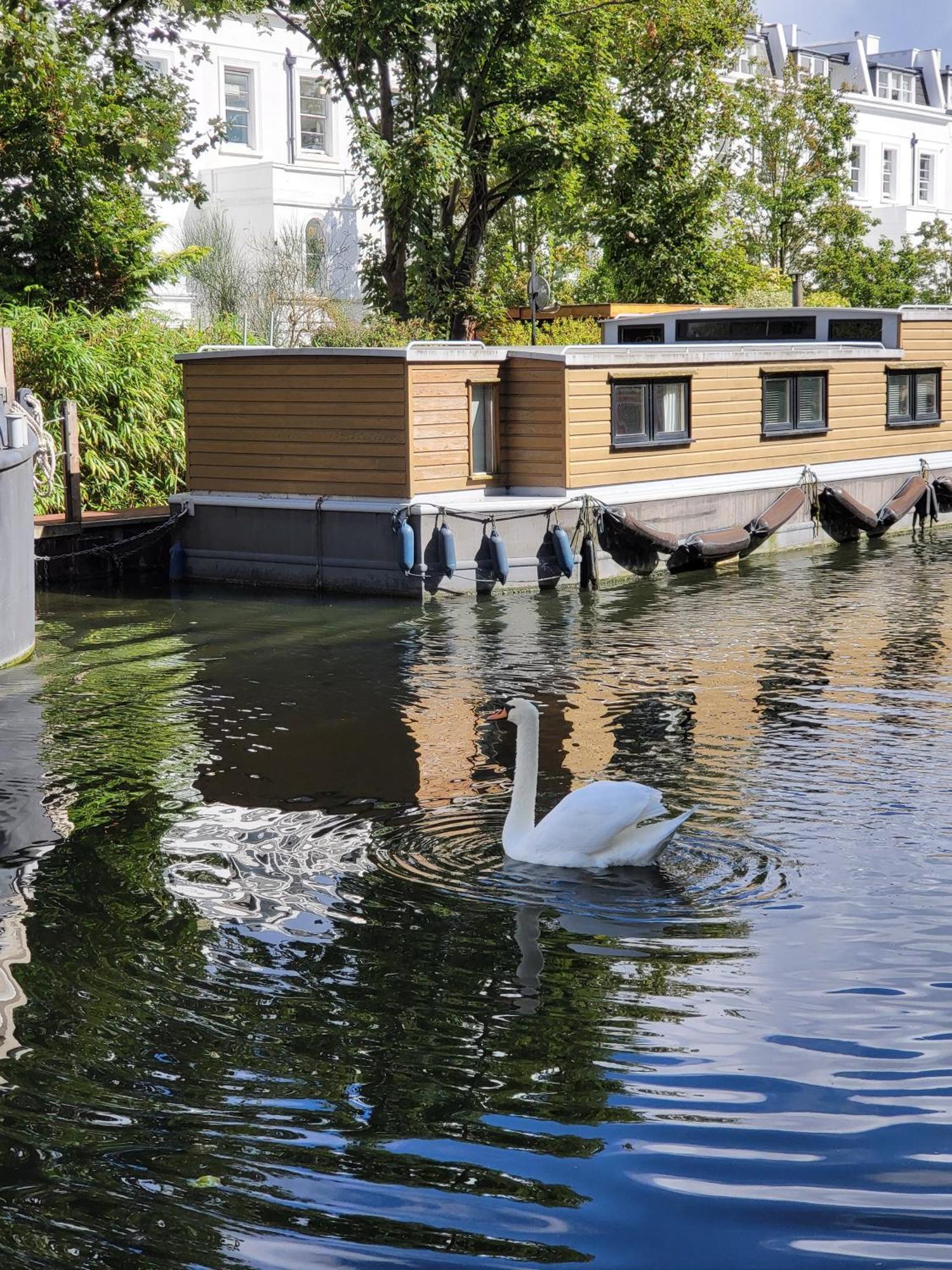 Hotel Comfy Canal Boat In Little Venice For Family & Friends Londra Esterno foto